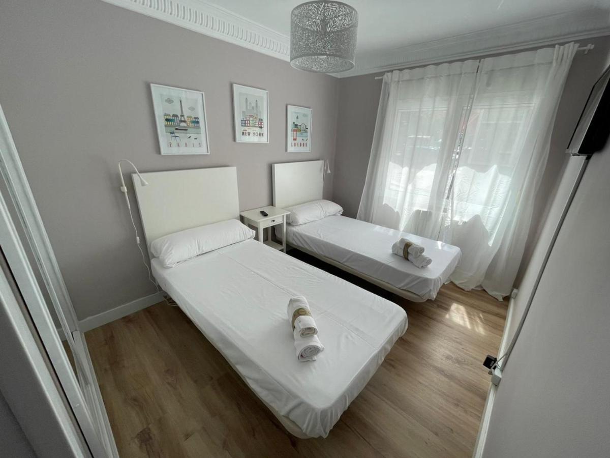 Alameda Apartament Center ซานตานเดร์ ภายนอก รูปภาพ
