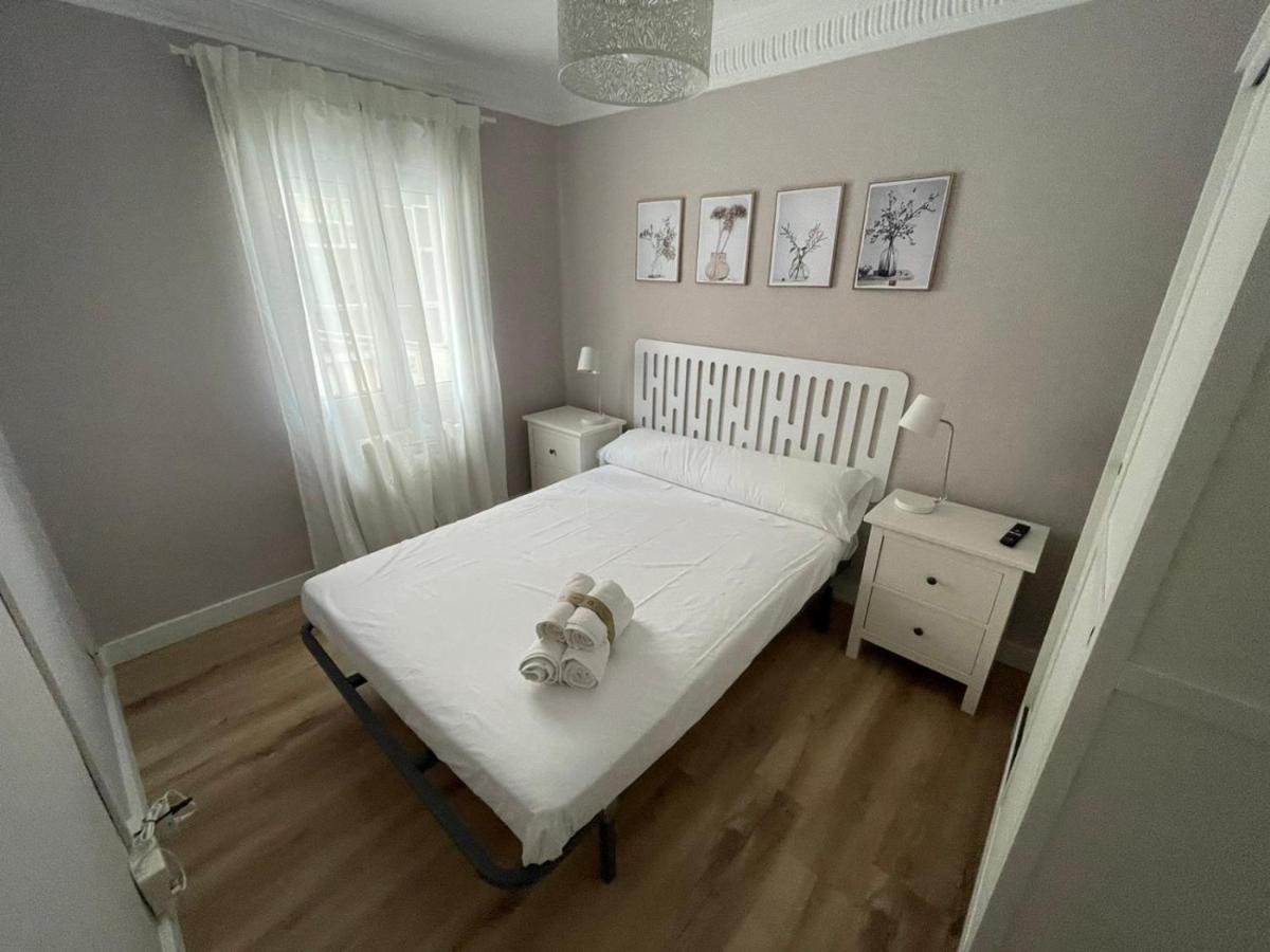 Alameda Apartament Center ซานตานเดร์ ภายนอก รูปภาพ