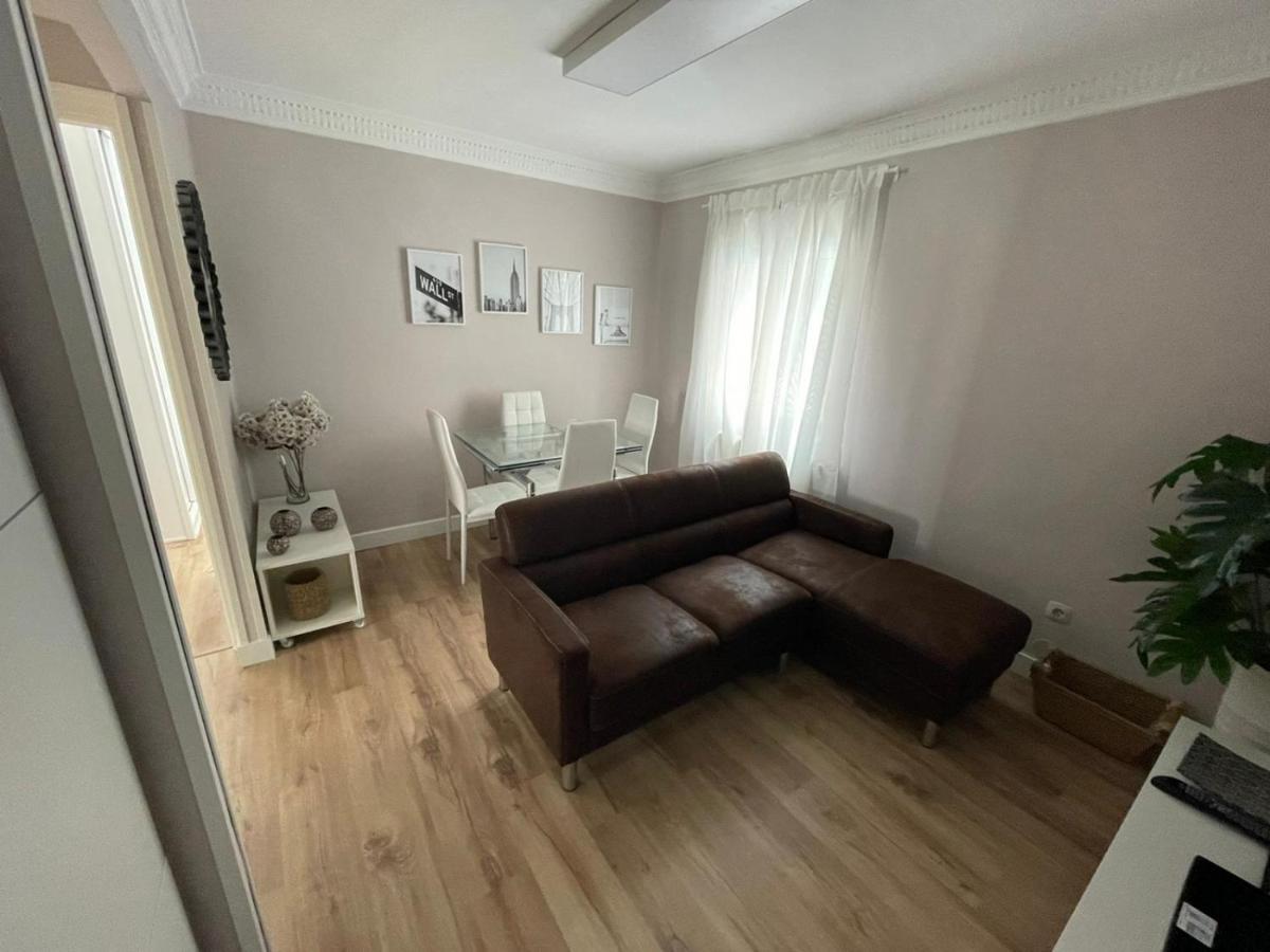 Alameda Apartament Center ซานตานเดร์ ภายนอก รูปภาพ