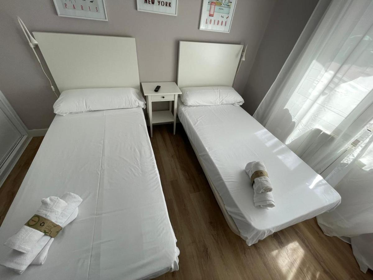 Alameda Apartament Center ซานตานเดร์ ภายนอก รูปภาพ